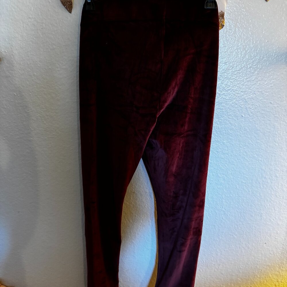 Old navy velvet leggings